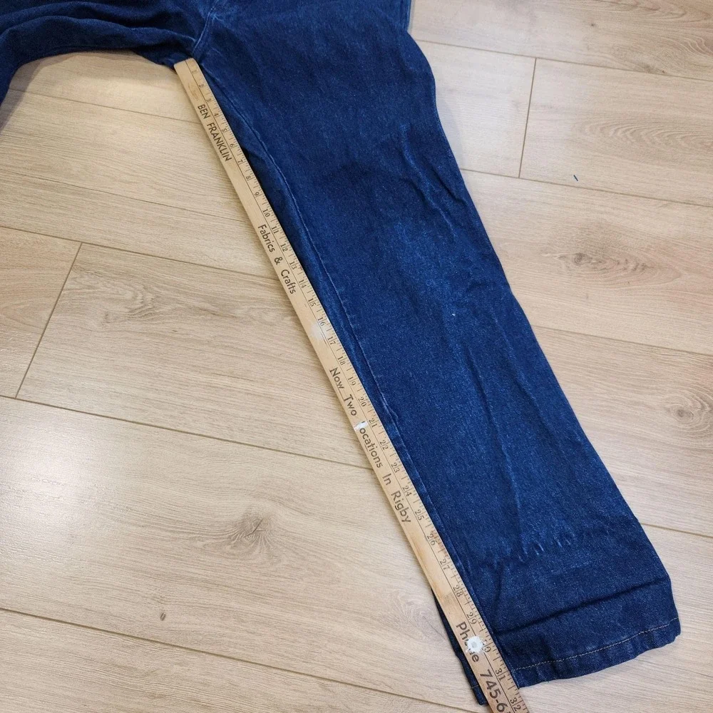 Wrangler 13MWZ Jeans Mens 33x33 Blue Dark Wash Cowboy Cut Straight Denim‎